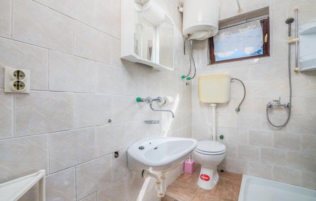 Apartmani Mile Krk Town Extérieur photo