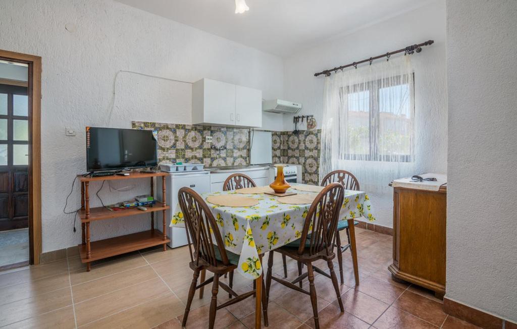 Apartmani Mile Krk Town Extérieur photo